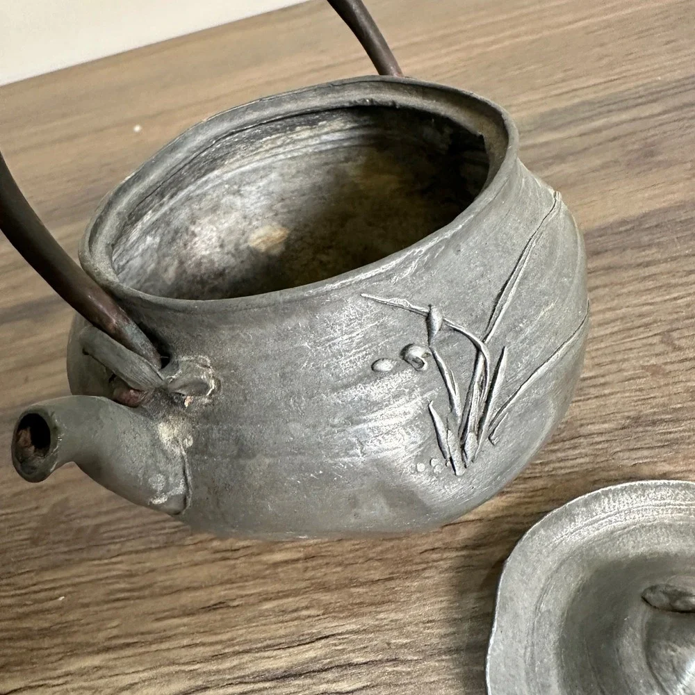 N/A antique pewter